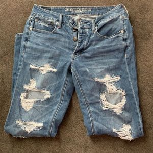 American eagle high rise mom jeans